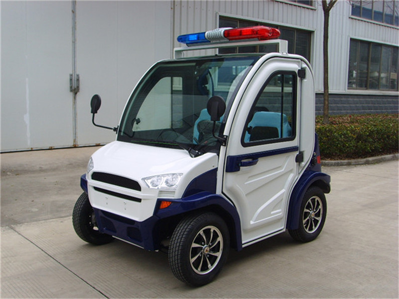 2 electric patrol cars new Chinese four-wheel electric car